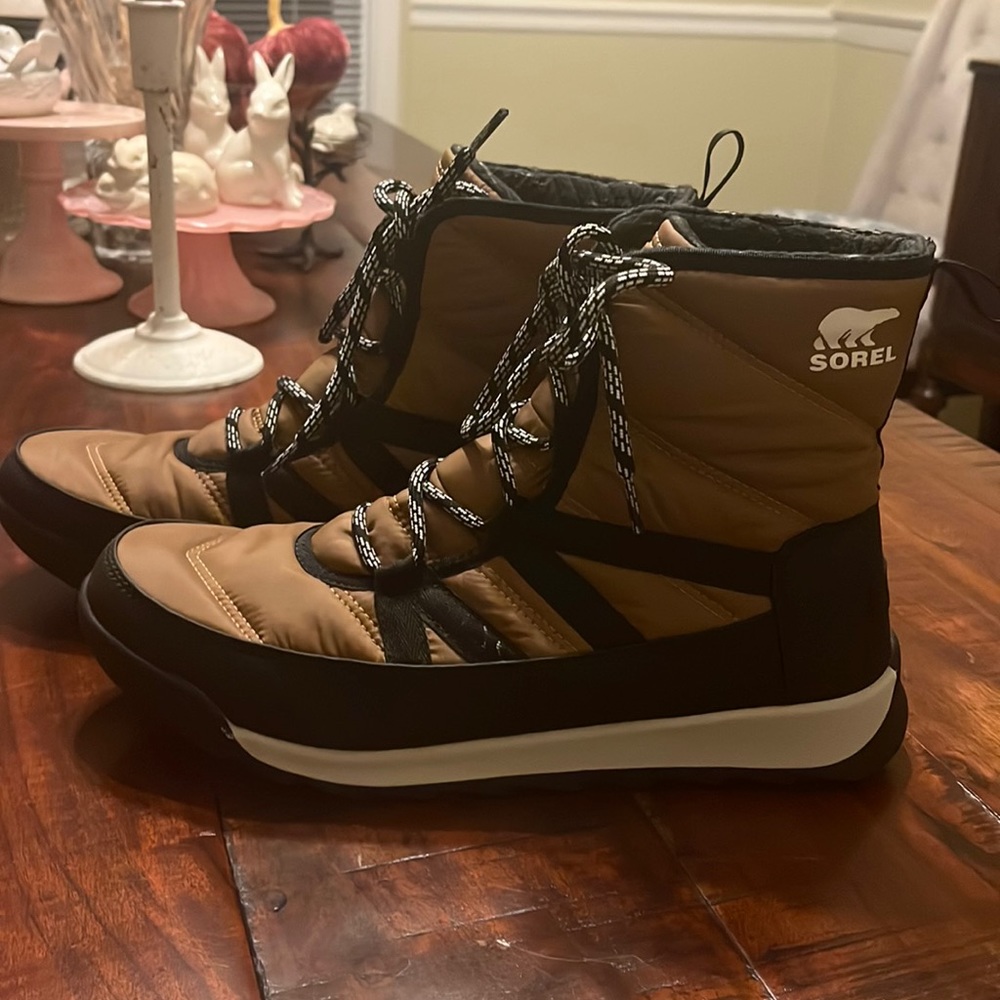 WOMEN'S WHITNEY™ II SHORT LACE BOOT size 10